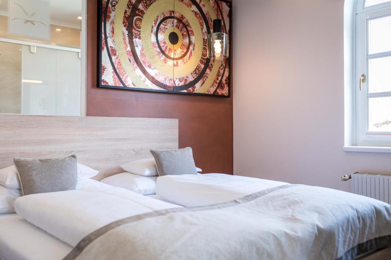 Lust Und Laune Hotel Am Woerthersee เพิร์ทชาค อัม เวิร์ทเทอร์ซี ภายนอก รูปภาพ