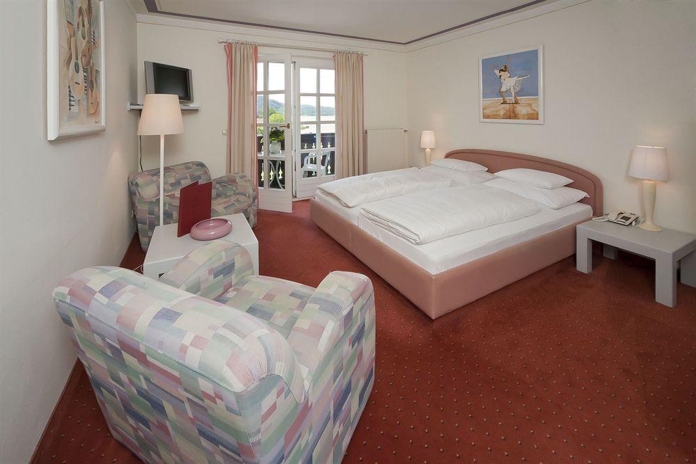 Lust Und Laune Hotel Am Woerthersee เพิร์ทชาค อัม เวิร์ทเทอร์ซี ภายนอก รูปภาพ